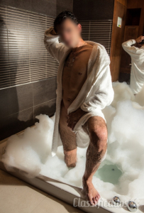 EXPERIÊNCIA COM MULHERES E CASAIS ❤️ LEANDRO ESCORT PORTO ❤️
