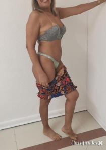 CLARA ⭐FOGOSA POR SEXO⭐ORAL MOLHADO⭐BEIJO BOCA LÍNGUA