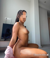 Novinha 19 aninhos molhada e cheia de tesao