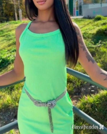 Venha desfrutar dessa linda ninfeta brasileira