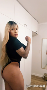 Mariah linda loira  fotos reais