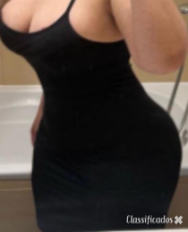 Uma mulher irresistível esperando por você!