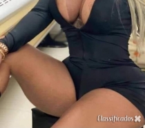 LOIRA SENSUAL SEDUTORA TODA SUA!!!