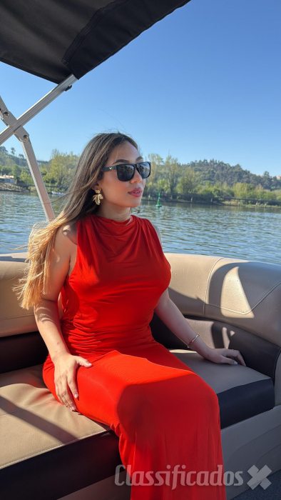 Portimão Loira  seios naturais ninfeta