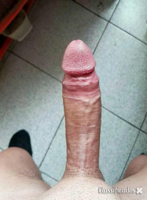 Não comercial. Sou bisexual procuro casais. Tenho local