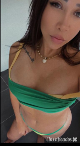 Atrevida e sensual do beijo gostoso