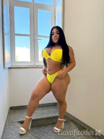 Morena baixinha !