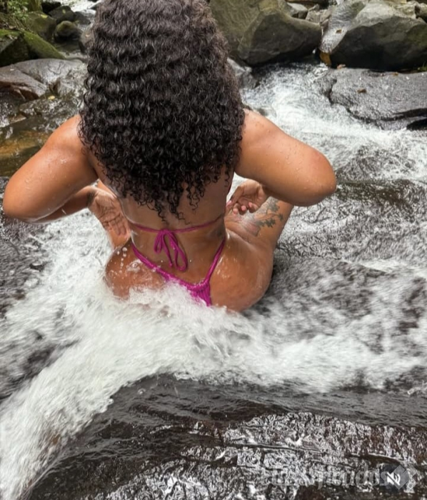 Mel Disponível agora