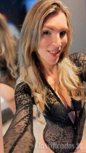 Sua namorada perfeita 21x6 pau grosso , bumbum redondo