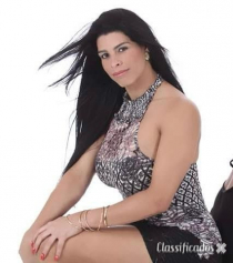 Transexual simpática e higiénica