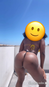 Pretinha Novinha Gostosa