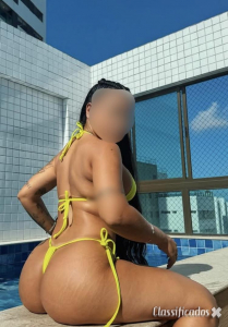 Bucetinha escaldante ou massagem vc escolhe
