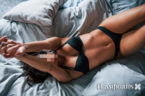 Morena toda gostosa acaba de chegar em aveiro