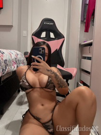 Brasileira Mia safadinha e gostosa