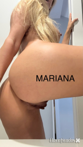 Loira top model 1,74 bucetinha rosa