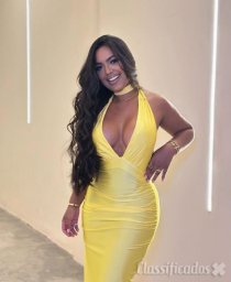 Sua namora de luxo , linda toda sexy delineada
