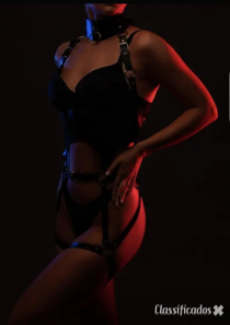 Rainha Jasmine Dominadora